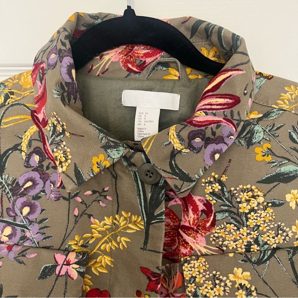H&M Floral Utility Jacket Women’s Size 8 - Picture 2 of 15